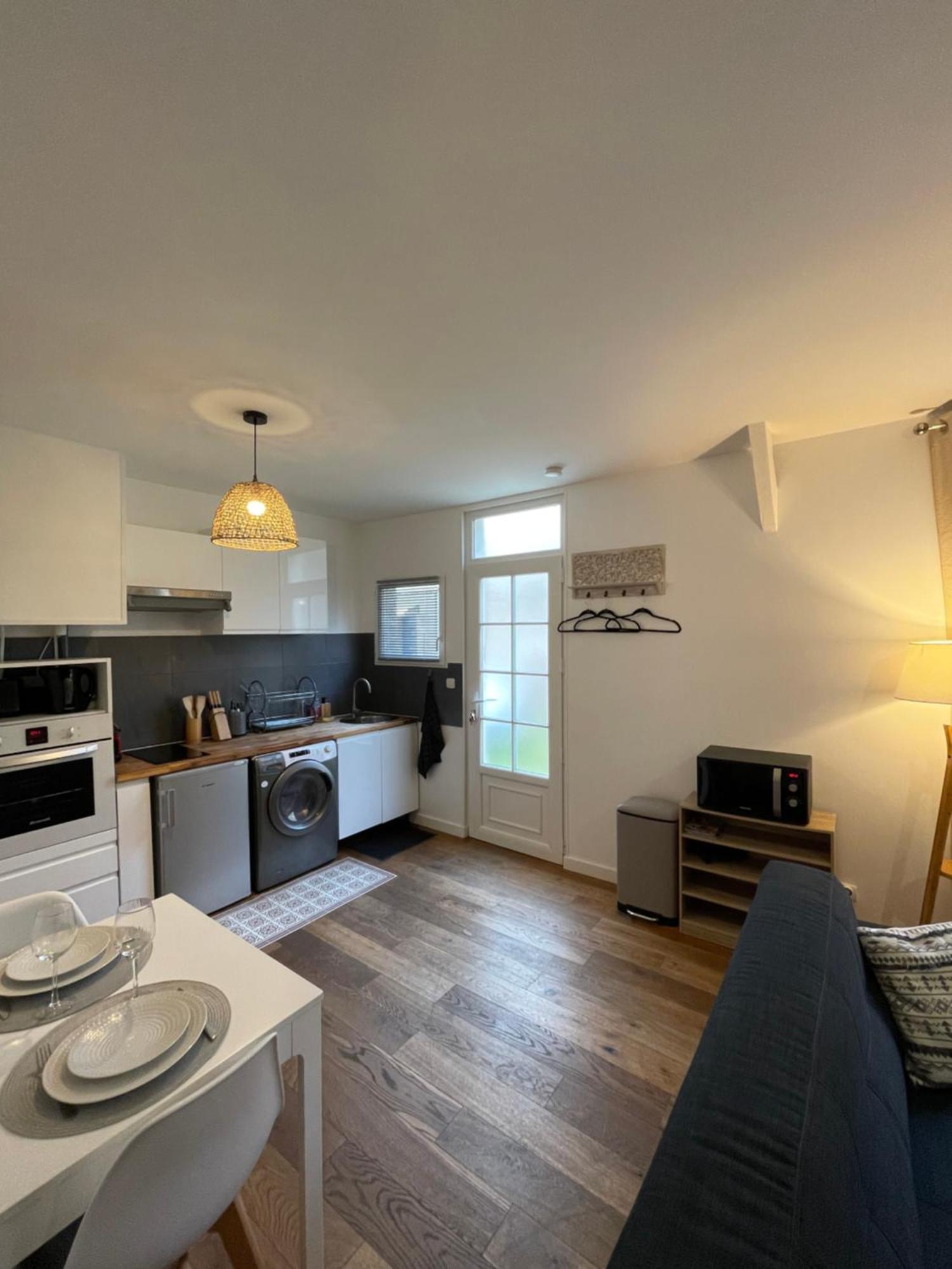 Ferienwohnung Sleepin Orleans - Parking - Netflix Exterior foto